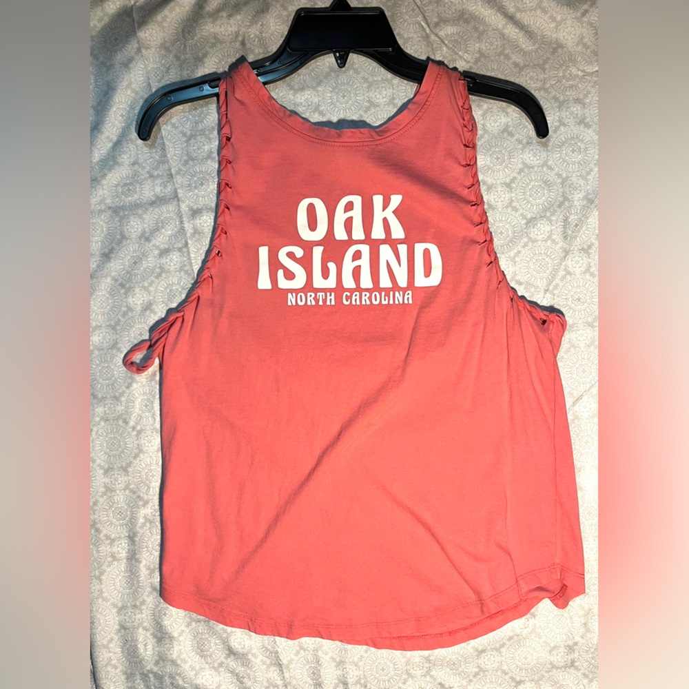 Pink tank top